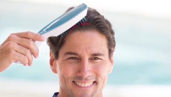 מכשירים לטיפול בנשירת שיער